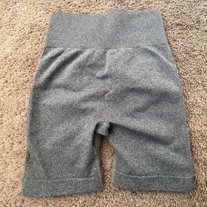 Gray High Waisted Scrunch Biker Shorts Size Small
